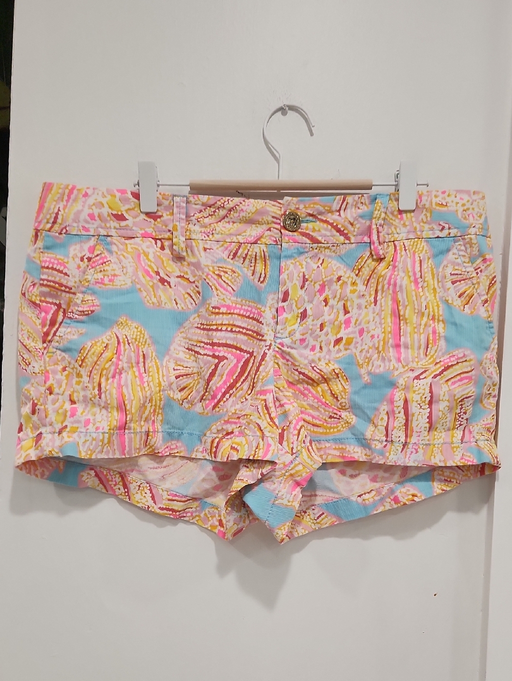Lilly Pulitzer Turquoise, Pink and Yellow Shell-Print Jean Shorts